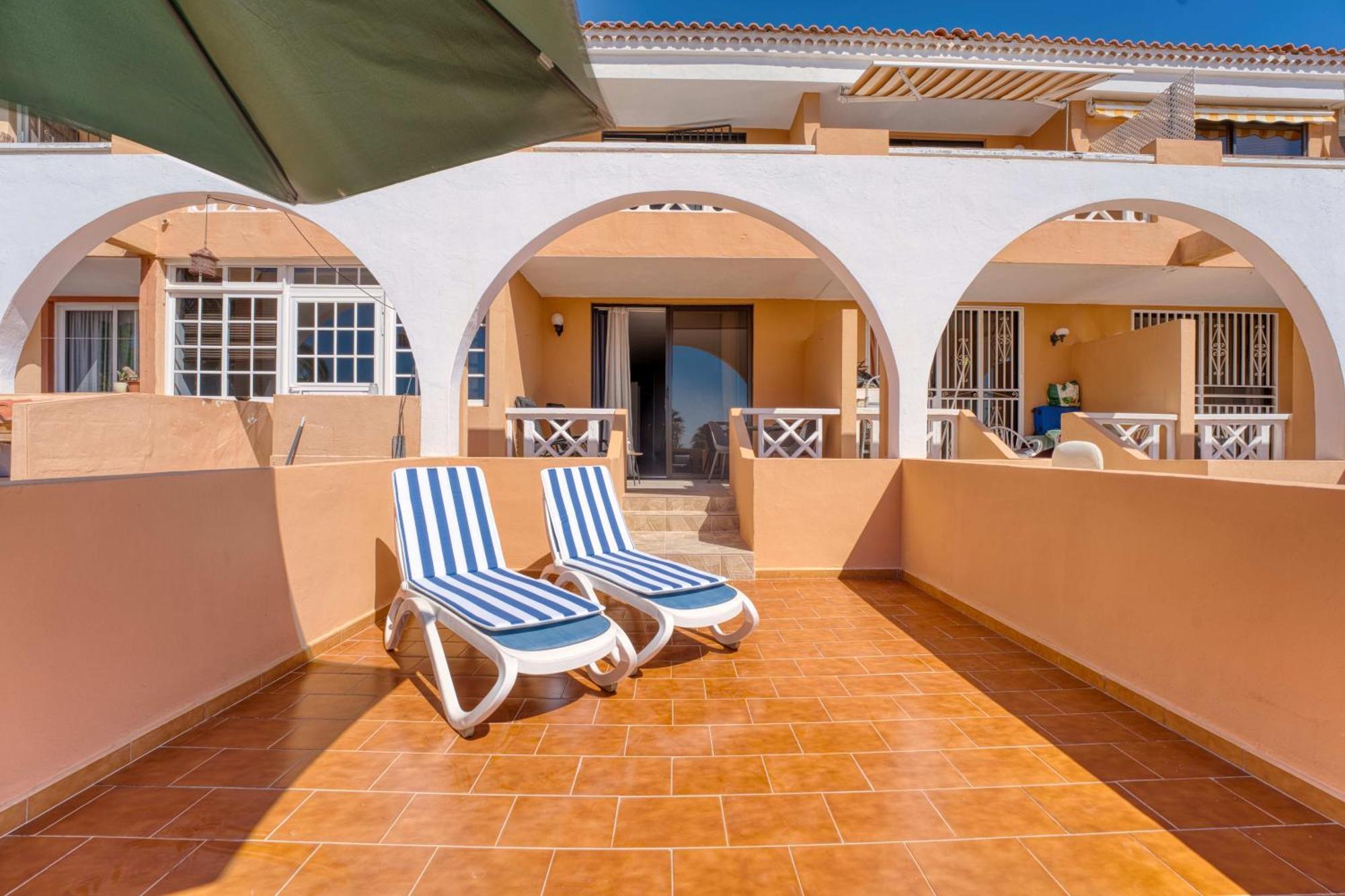 Appartamento Estudio Con Terraza Y Vistas Espectaculares Ov302 *